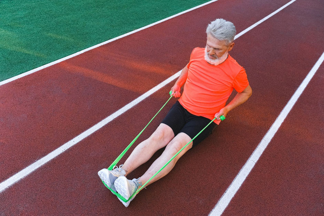Stretching delle gambe con elastico: esercizi di allungamento per la catena posteriore